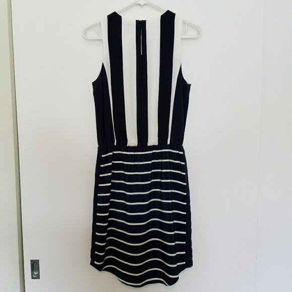 Vince Camuto | Nautical Navy Blue Striped Dress - Picture 3 of 7